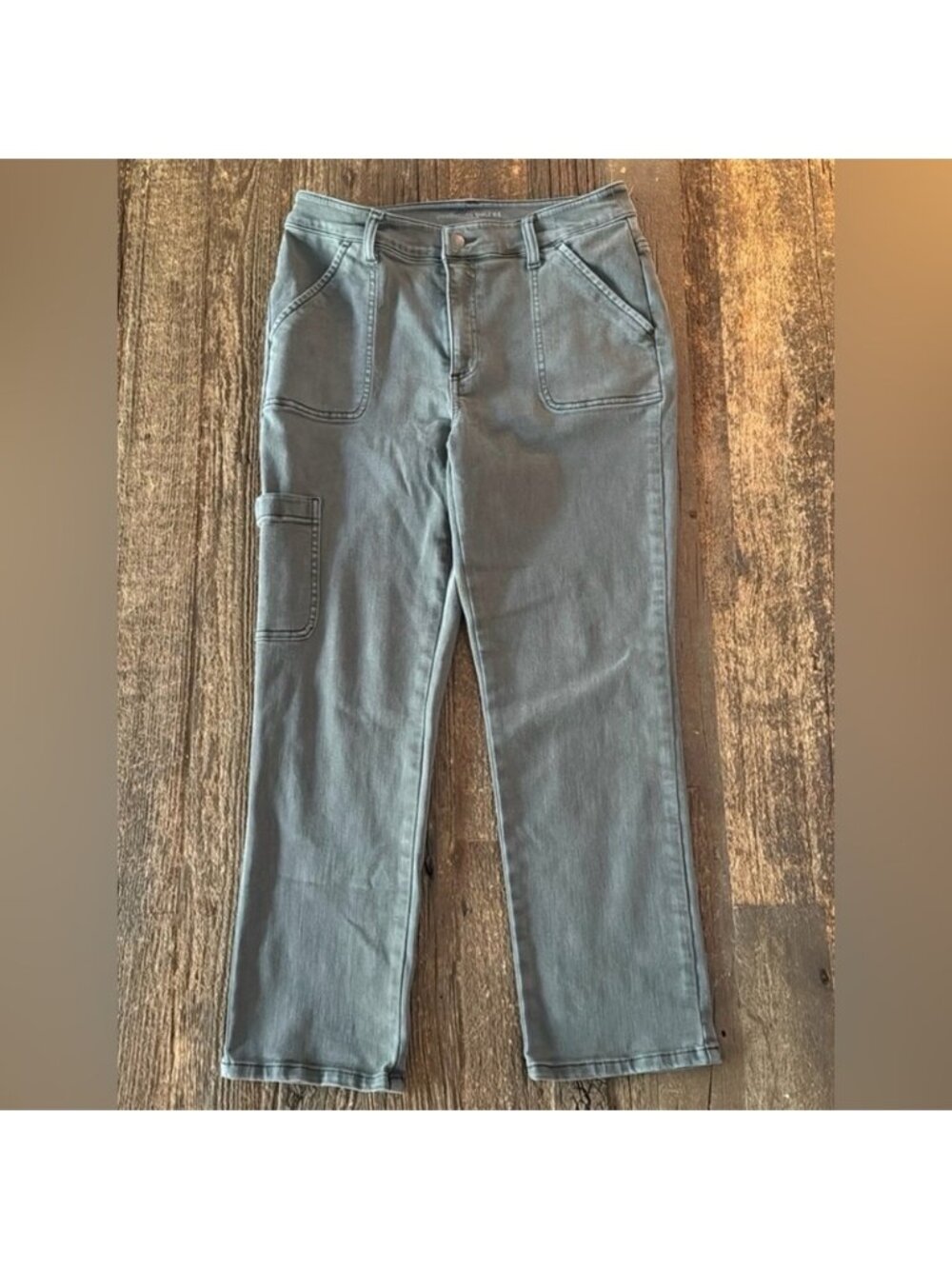 Chico’s Straight Leg Ankle Utility Pants Size 6